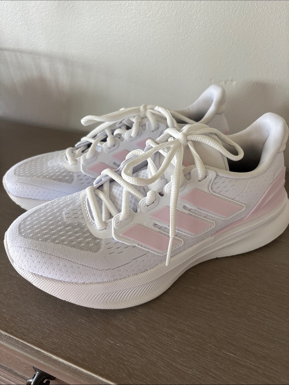 Adidas Women's White and Light Pink Running Sneakers Size 6